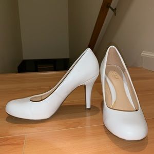 White a.n.a. Heels size 6.5